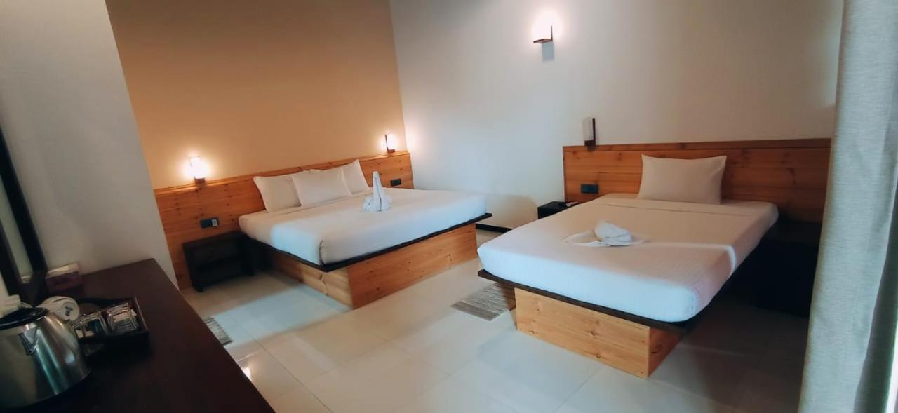 Hotel Bella Vista อนุราธปุระ ภายนอก รูปภาพ