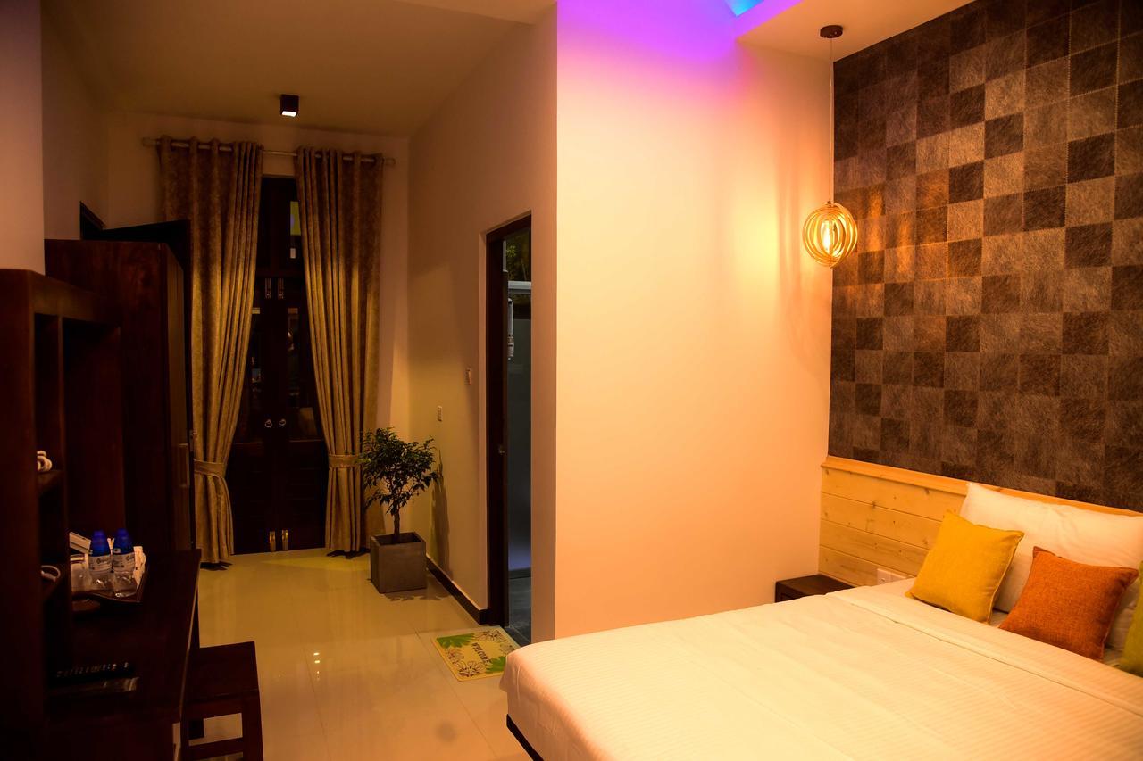 Hotel Bella Vista อนุราธปุระ ภายนอก รูปภาพ
